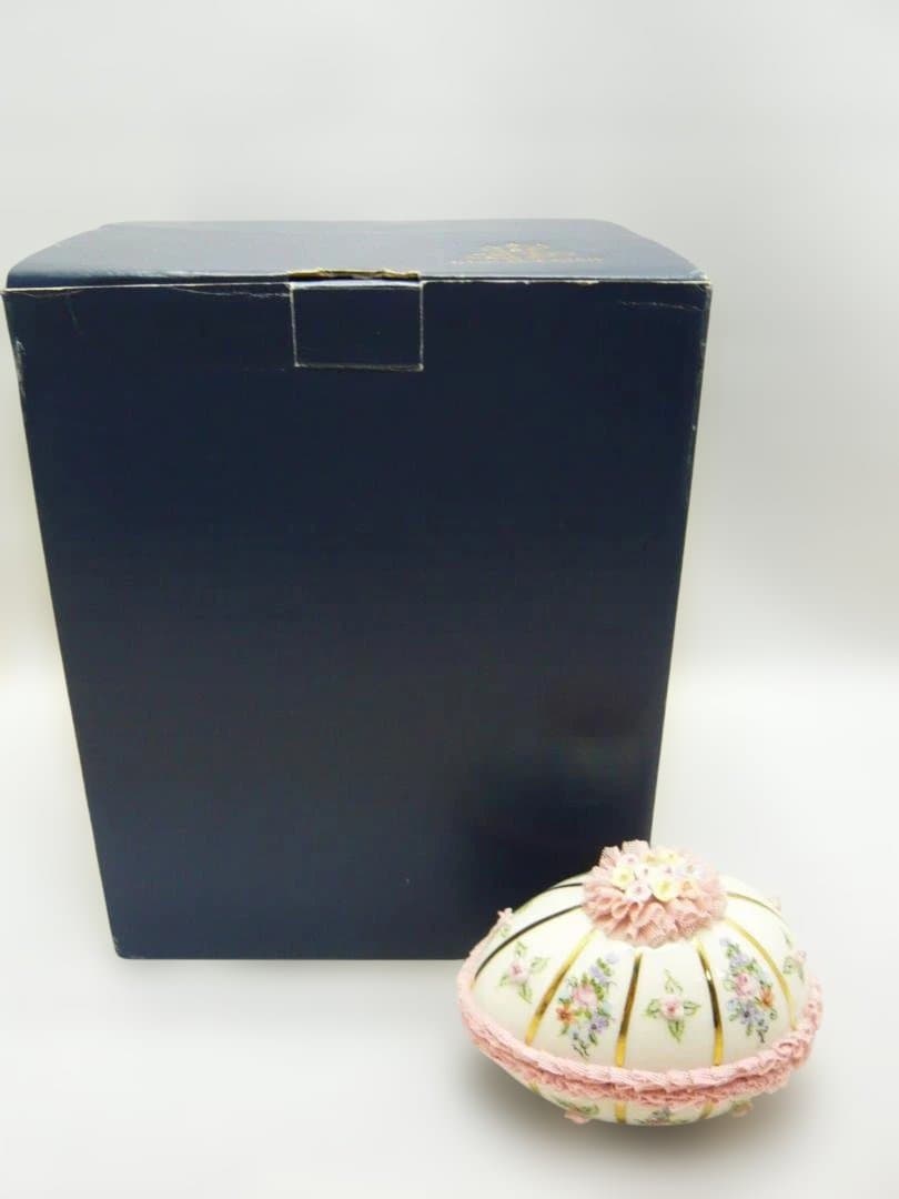 アイリッシュ ドレスデン　エッグボックス　　小物入れ