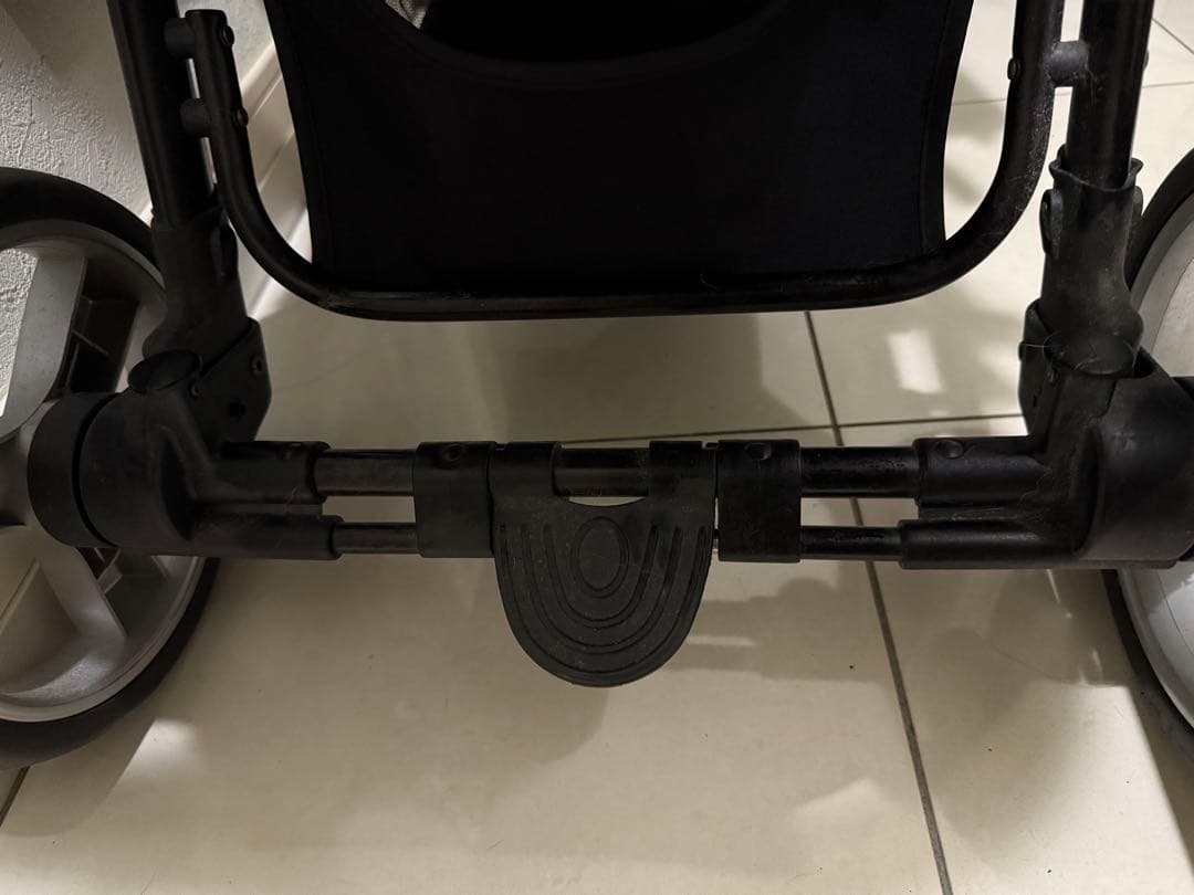 ペットパラダイス・ クリエイティブヨーコ・王冠三輪バギー・ペットカート