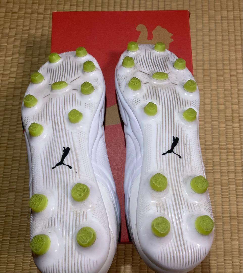 PUMAキング 20 プロ HG/AG サッカースパイク 26.5cm