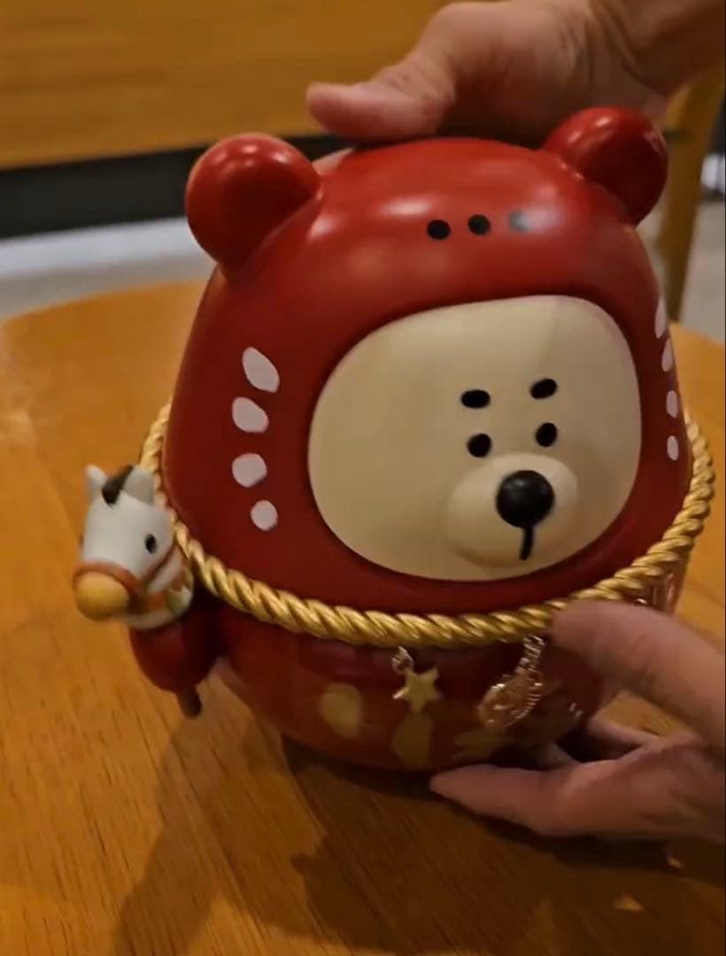 STARBUCKS 台湾新年 だるま