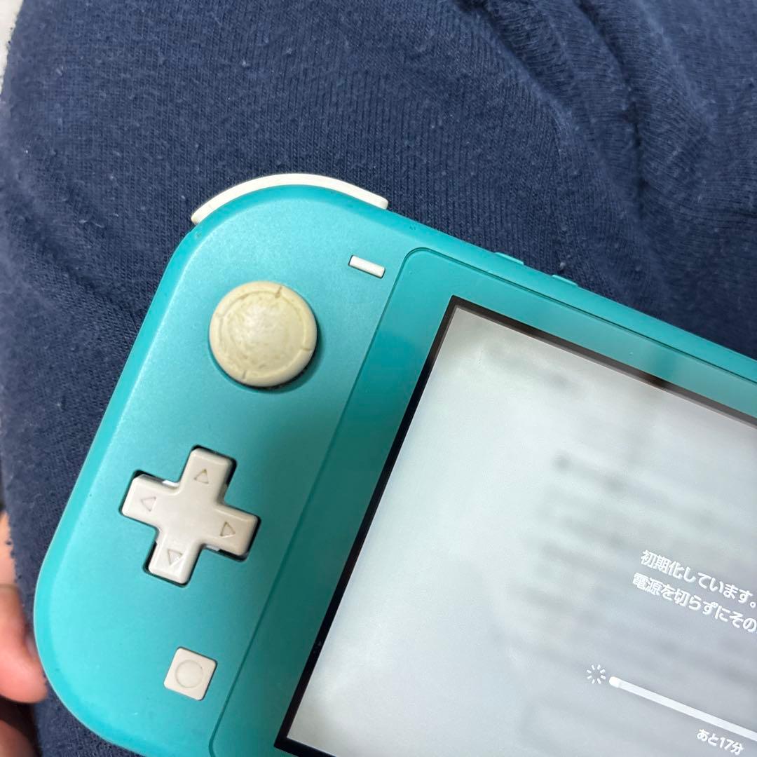 ニンテンドースイッチLITEとマリオのケース