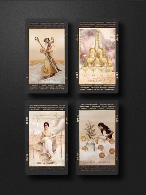 【限定特価品】高級感溢れる美しいカード✨明晰夢タロットカード ブラックver